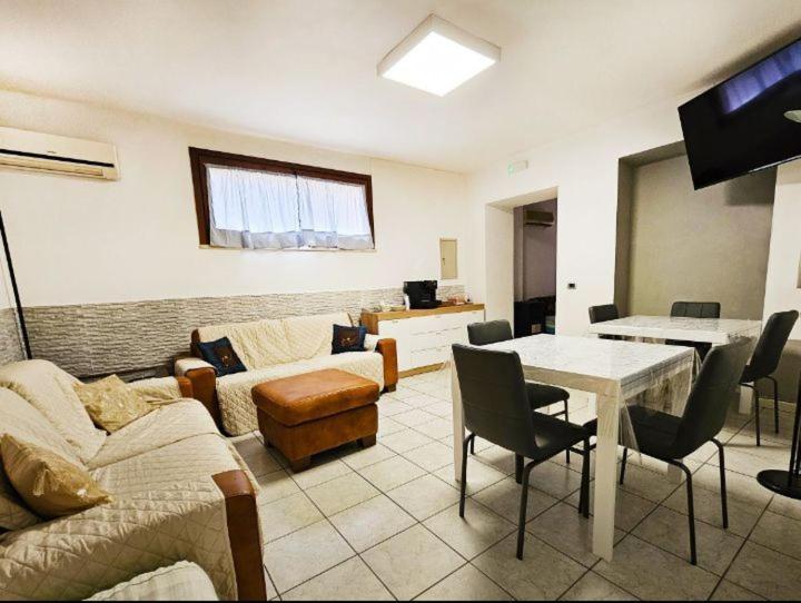Beb Sa Tanca Nostra Bed and Breakfast Sassari Buitenkant foto